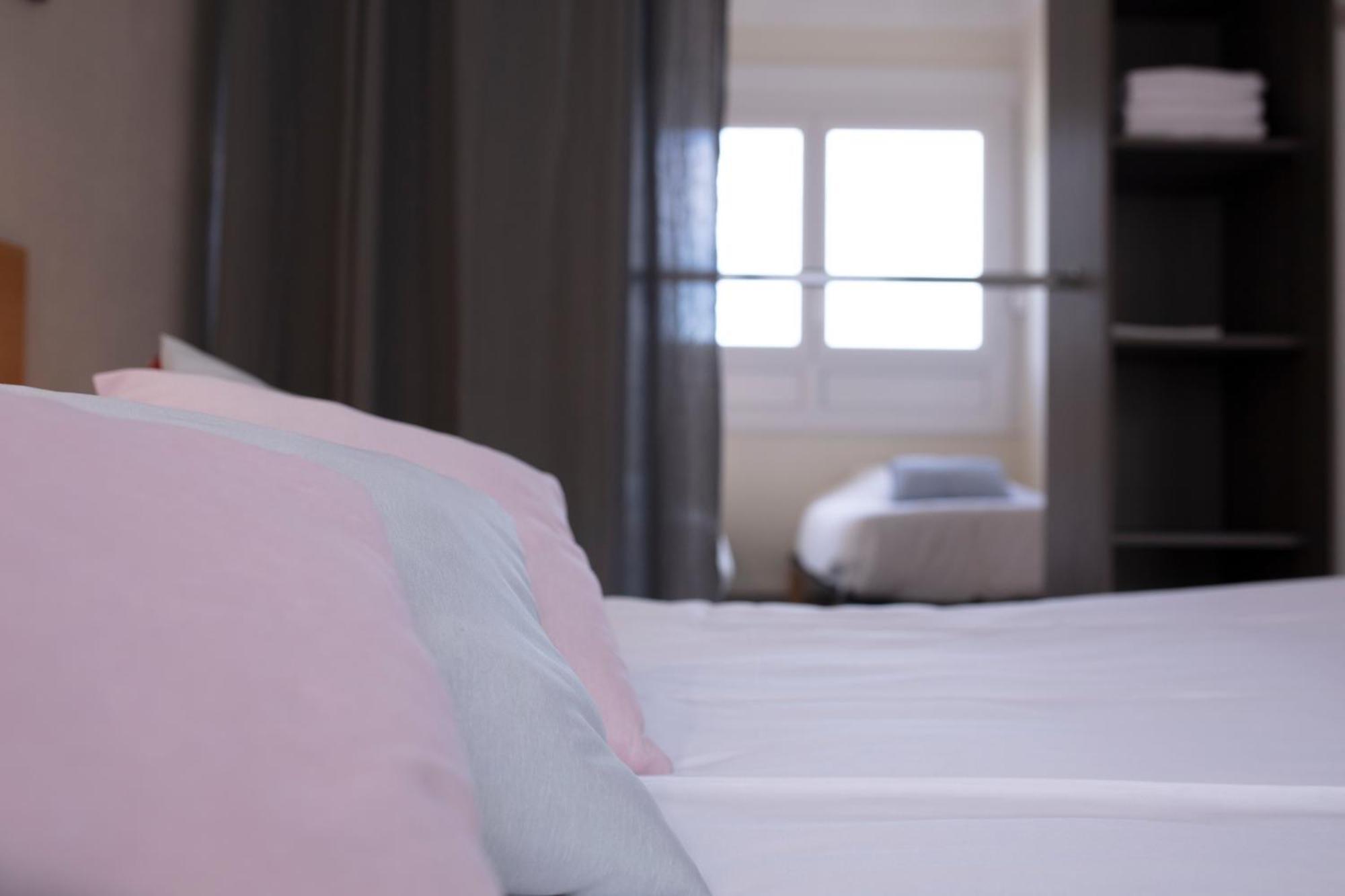 Hotel Les Rocailles Montagnac  Luaran gambar